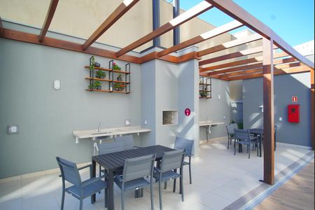 Apartamento para alugar com 46m², 2 quartos e 1 vagaÁrea Comum - Churrasqueiras