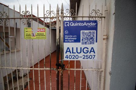 Casa para alugar com 100m², 3 quartos e 2 vagasFachada