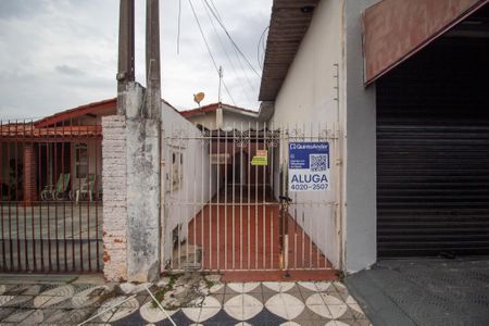 Casa para alugar com 100m², 3 quartos e 2 vagasFachada