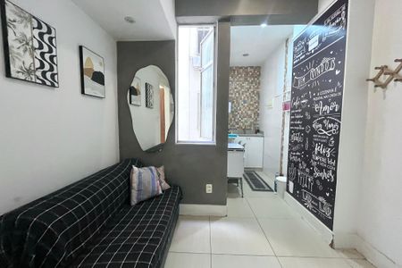 Sala  de apartamento à venda com 1 quarto, 28m² em Copacabana, Rio de Janeiro