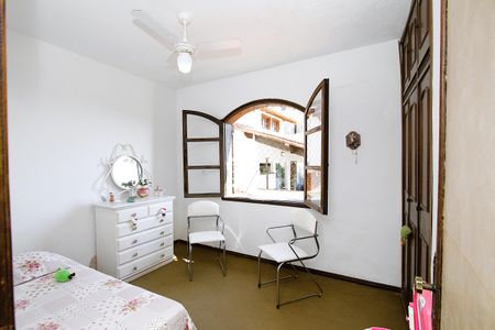 Casa para alugar com 365m², 5 quartos e 8 vagasQuarto 2