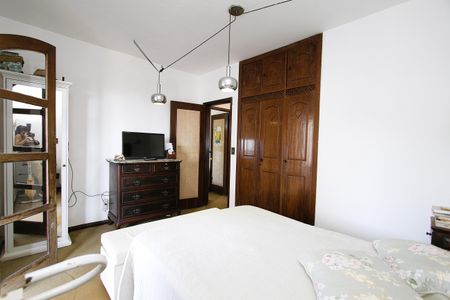 Casa para alugar com 365m², 5 quartos e 8 vagasQuarto 3