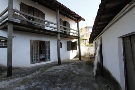 Casa para alugar com 365m², 5 quartos e 8 vagasÁrea externa