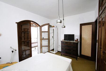 Casa para alugar com 365m², 5 quartos e 8 vagasQuarto 3