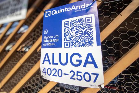 Casa para alugar com 200m², 3 quartos e 2 vagasFachada 