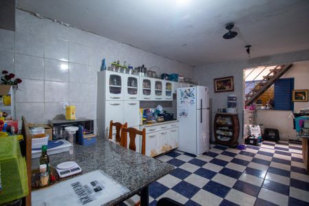 Casa para alugar com 200m², 3 quartos e 2 vagasCozinha 