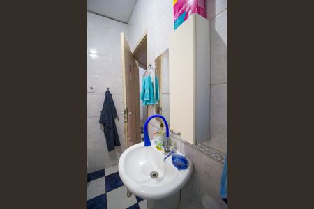 Casa para alugar com 200m², 3 quartos e 2 vagasBanheiro 