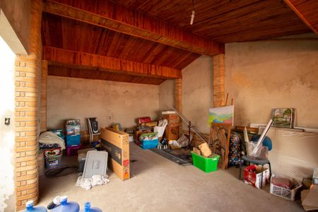 Casa para alugar com 200m², 3 quartos e 2 vagasMezanino