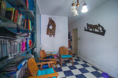 Casa para alugar com 200m², 3 quartos e 2 vagasSala 