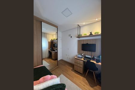 Apartamento à venda com 140m², 4 quartos e 3 vagasQuarto 