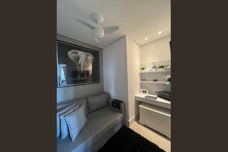 Apartamento à venda com 140m², 4 quartos e 3 vagasQuarto 