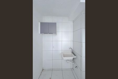 Apartamento para alugar com 45m², 2 quartos e sem vagaCozinha e Área de Serviço