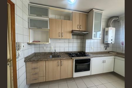 Apartamento para alugar com 107m², 3 quartos e 2 vagasCozinha