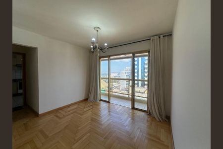 Apartamento para alugar com 107m², 3 quartos e 2 vagasSala