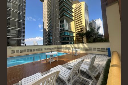 Apartamento para alugar com 107m², 3 quartos e 2 vagasÁrea comum - Piscina