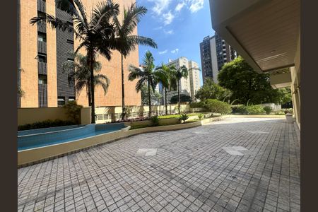 Apartamento para alugar com 107m², 3 quartos e 2 vagasÁrea comum