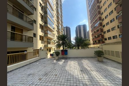 Apartamento para alugar com 107m², 3 quartos e 2 vagasÁrea comum