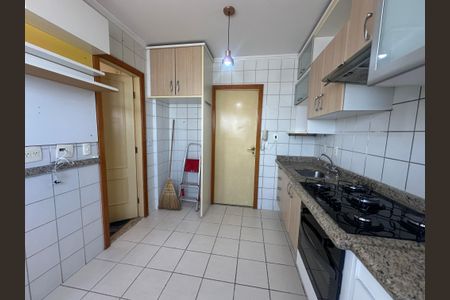 Apartamento para alugar com 107m², 3 quartos e 2 vagasCozinha