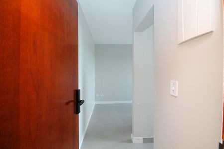 Entrada de apartamento para alugar com 2 quartos, 47m² em Cemucam, Cotia