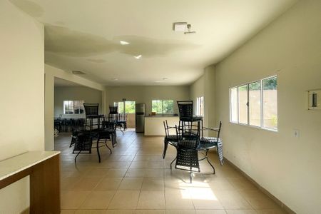 Apartamento para alugar com 47m², 2 quartos e 1 vagaÁrea comum - Salão de festas