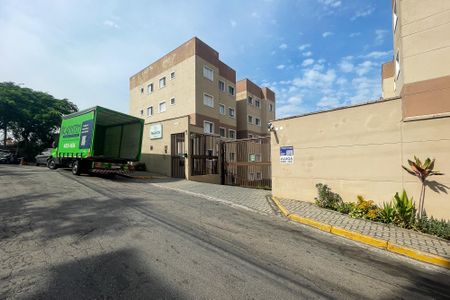 Apartamento para alugar com 47m², 2 quartos e 1 vagaFachada Condomínio