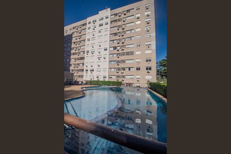 Apartamento à venda com 75m², 2 quartos e 2 vagas Apartamento à venda com 75m², 2 quartos e 2 vagasÁrea comum - Piscina
