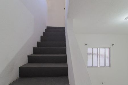 Casa para alugar com 75m², 1 quarto e sem vagaSala