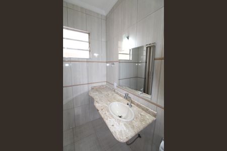 Casa para alugar com 136m², 2 quartos e 1 vagaBanheiro da Suíte