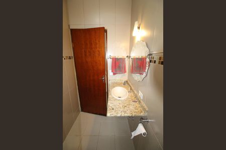 Casa para alugar com 136m², 2 quartos e 1 vagaBanheiro social