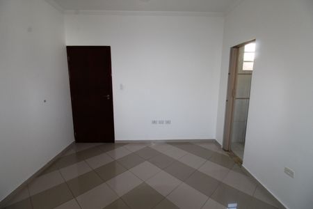 Casa para alugar com 136m², 2 quartos e 1 vagaSuíte