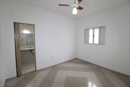 Casa para alugar com 136m², 2 quartos e 1 vagaSuíte