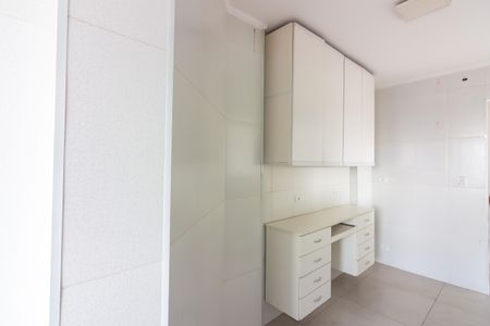 Apartamento para alugar com 75m², 2 quartos e 1 vagaCozinha 