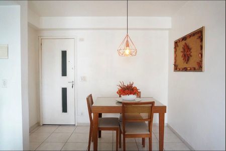 Apartamento à venda com 70m², 3 quartos e 1 vagaSala