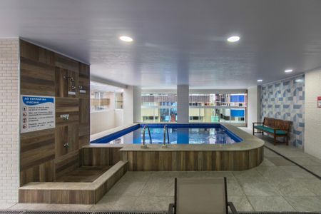Apartamento para alugar com 110m², 2 quartos e 1 vagaÁrea comum - Piscina