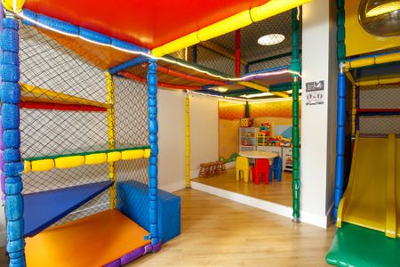 Apartamento para alugar com 120m², 5 quartos e 2 vagasÁrea Comum - Brinquedoteca