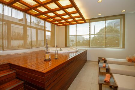 Apartamento para alugar com 120m², 5 quartos e 2 vagasÁrea Comum - SPA