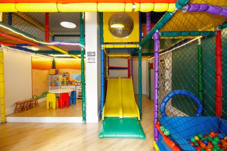 Apartamento para alugar com 120m², 5 quartos e 2 vagasÁrea Comum - Brinquedoteca