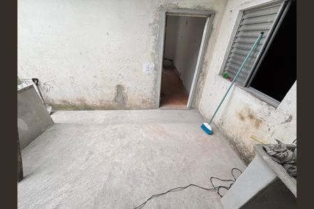 Casa para alugar com 80m², 2 quartos e 1 vaga Casa para alugar com 80m², 2 quartos e 1 vagaÁrea de Serviço