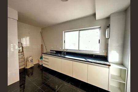 Cozinha de apartamento para alugar com 4 quartos, 248m² em Buritis, Belo Horizonte