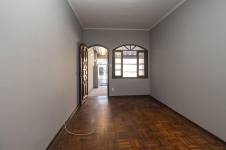 Sala 1 de casa para alugar com 4 quartos, 300m² em São Mateus, São Paulo