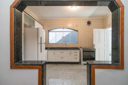 Casa para alugar com 300m², 4 quartos e 3 vagasCozinha 1