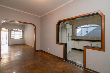 Casa para alugar com 300m², 4 quartos e 3 vagasCopa