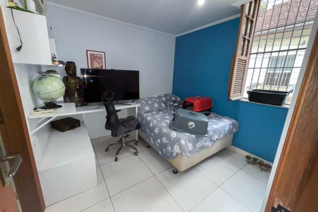 Casa de condomínio à venda com 210m², 4 quartos e 1 vagaQuarto 3