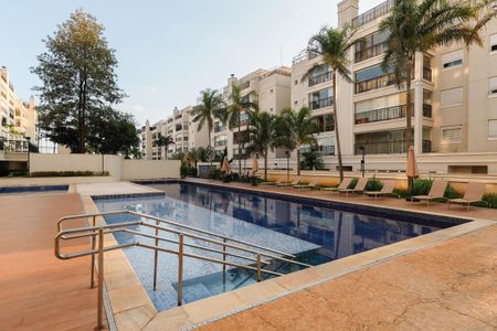 Apartamento à venda com 136m², 3 quartos e 2 vagasÁrea comum - Piscina