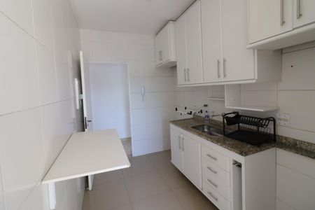 Apartamento à venda com 67m², 3 quartos e 1 vagaCozinha e Área de Serviço
