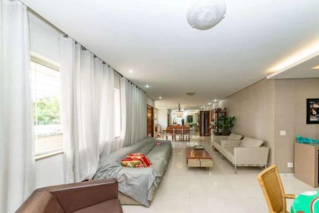 Casa à venda com 4 quartos, 267m² em Gutierrez, Belo Horizonte
