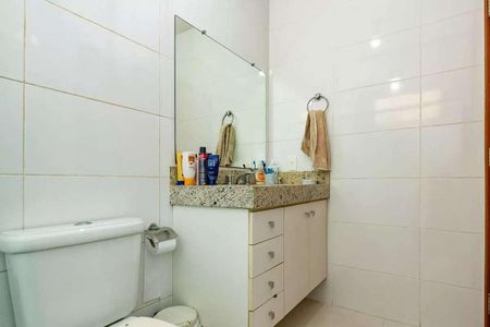 Casa à venda com 267m², 4 quartos e 3 vagas