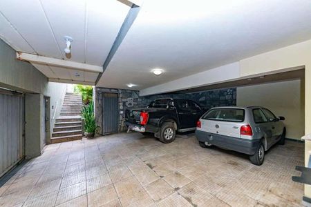 Casa à venda com 267m², 4 quartos e 3 vagas