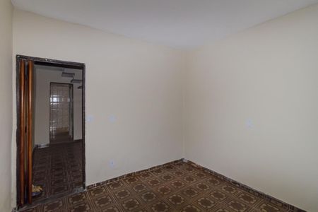 Quarto 1 de casa para alugar com 2 quartos, 120m² em Jardim Santa Teresinha, São Paulo