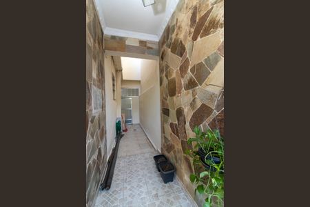 Casa de condomínio para alugar com 100m², 3 quartos e 1 vagaQuintal